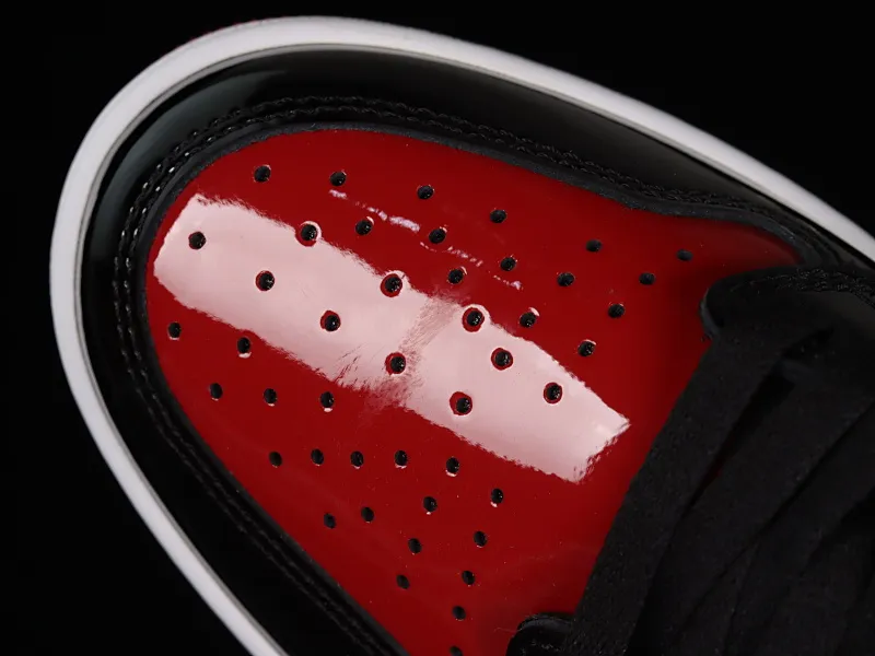 All categories Air Jordan Jordan series basketball shoes Air Jordan 1 High LJR version Air Jordan 1 High OG "Bred Patent" AJ1 Joe 1 patent leather black and red high-top basketball shoes 555088-063